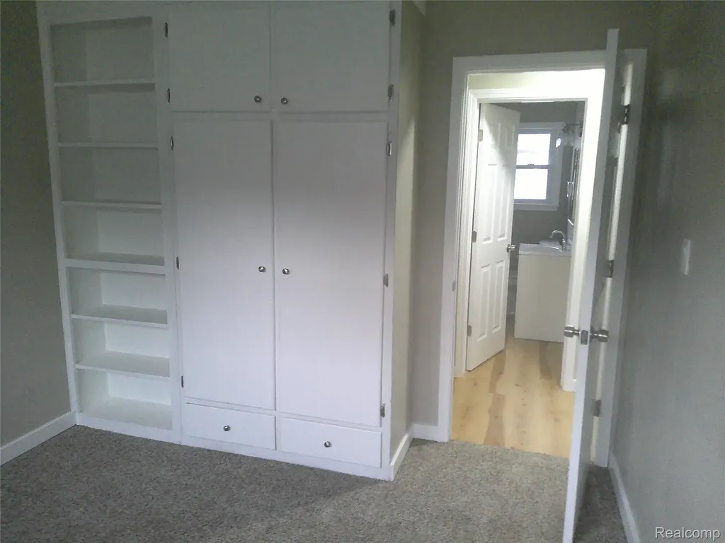 4502 Huckleberry Lane Flint City MI 48507