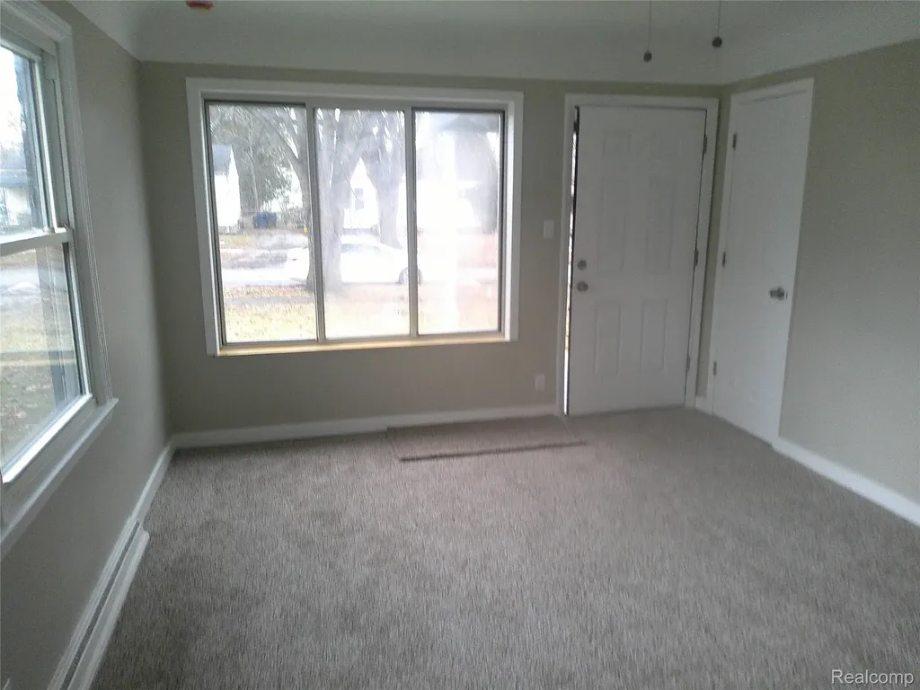 4502 Huckleberry Lane Flint City MI 48507