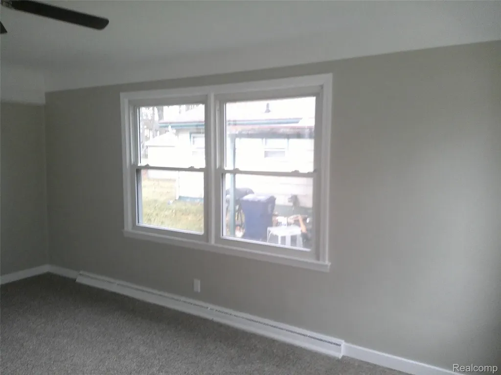 4502 Huckleberry Lane Flint City MI 48507