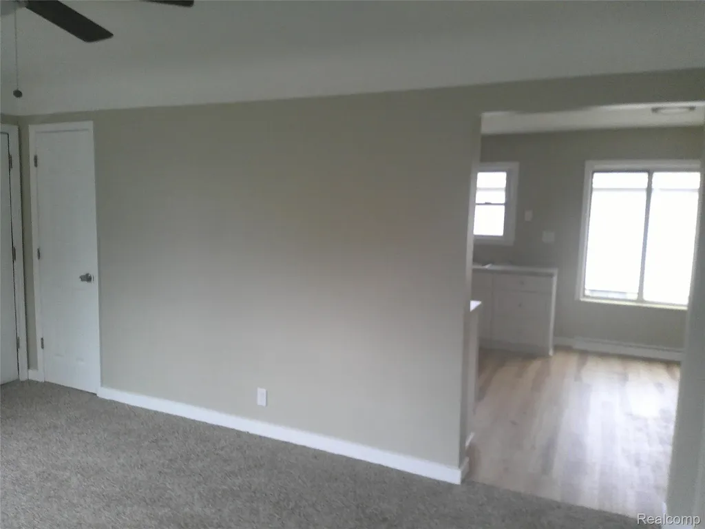4502 Huckleberry Lane Flint City MI 48507