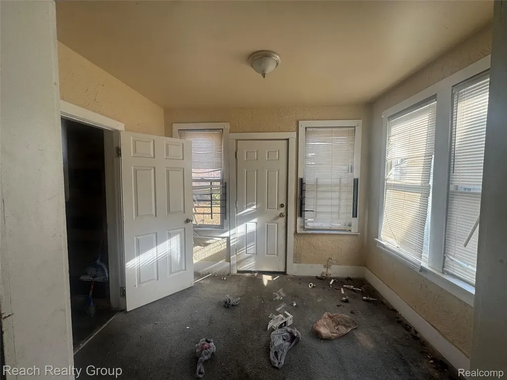 15326 Rutherford Street Detroit City MI 48227