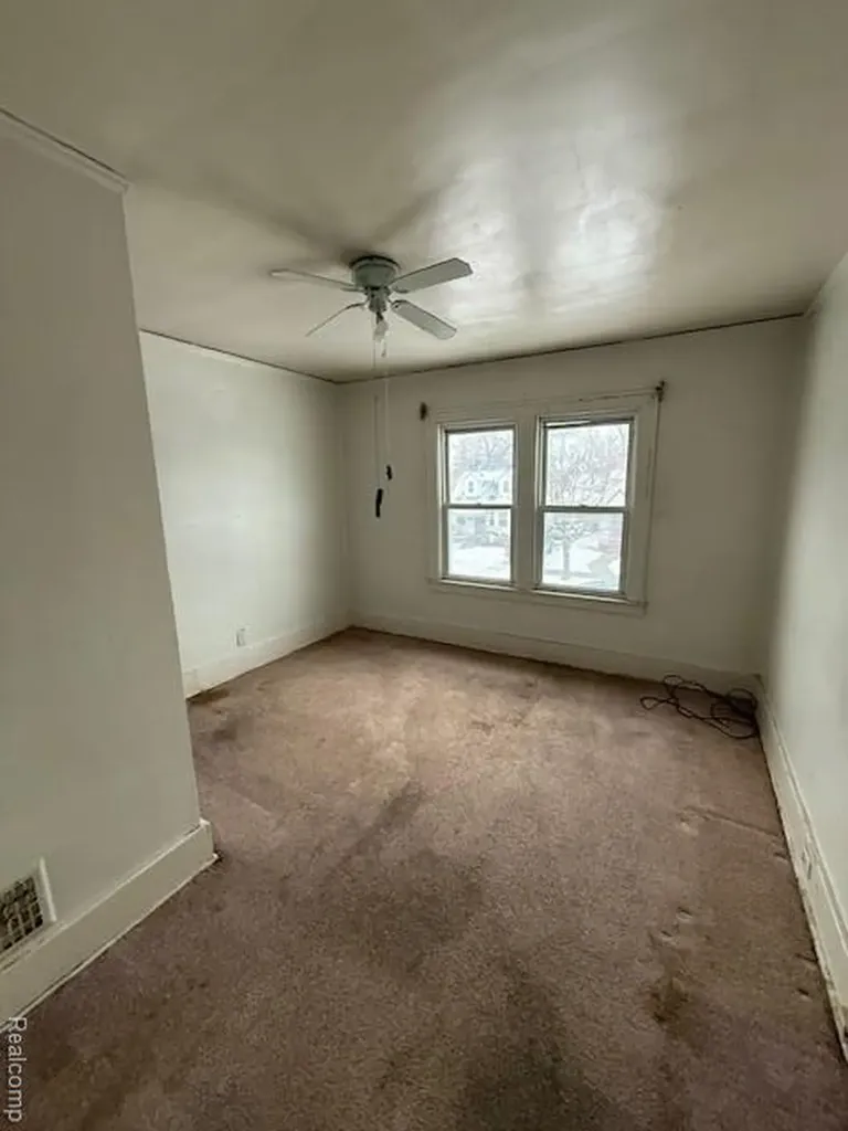 11635 Minock Street Detroit City MI 48228