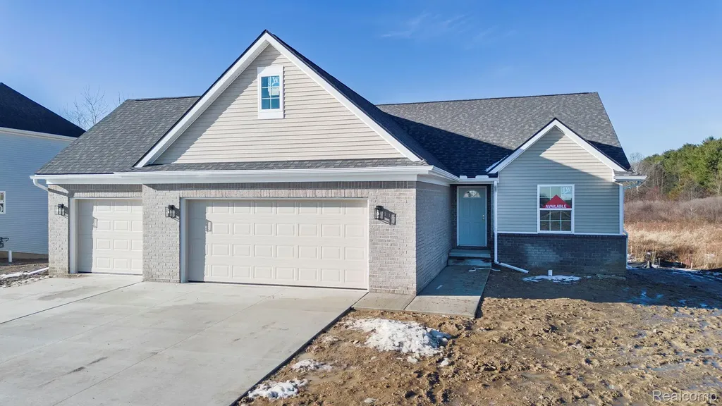 2367 Baltimore Davison City MI 48423