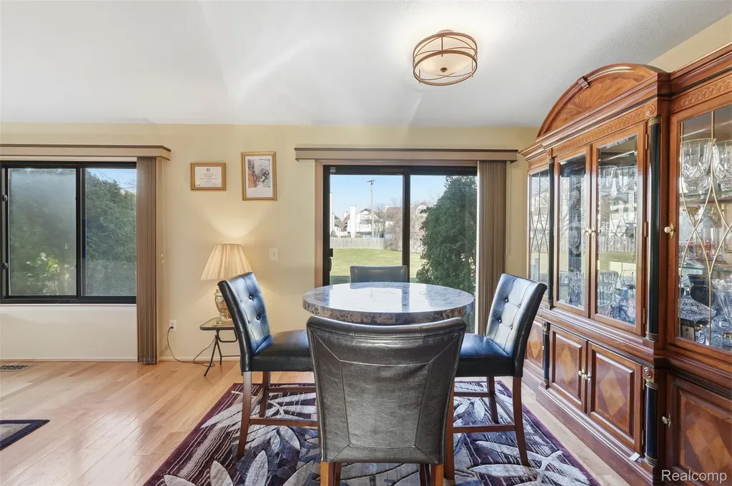 20148 Evergreen Meadows Road Southfield City MI 48076