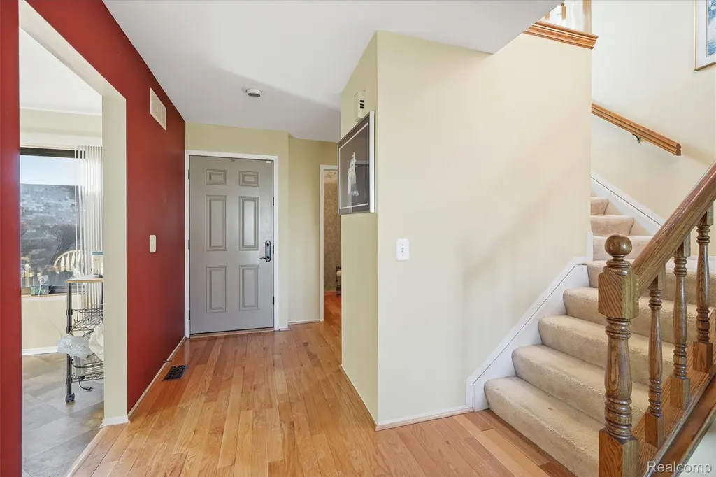 20148 Evergreen Meadows Road Southfield City MI 48076