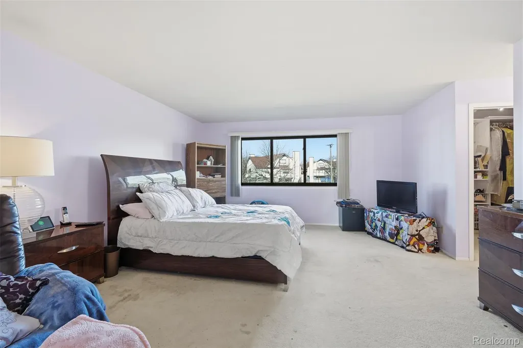 20148 Evergreen Meadows Road Southfield City MI 48076