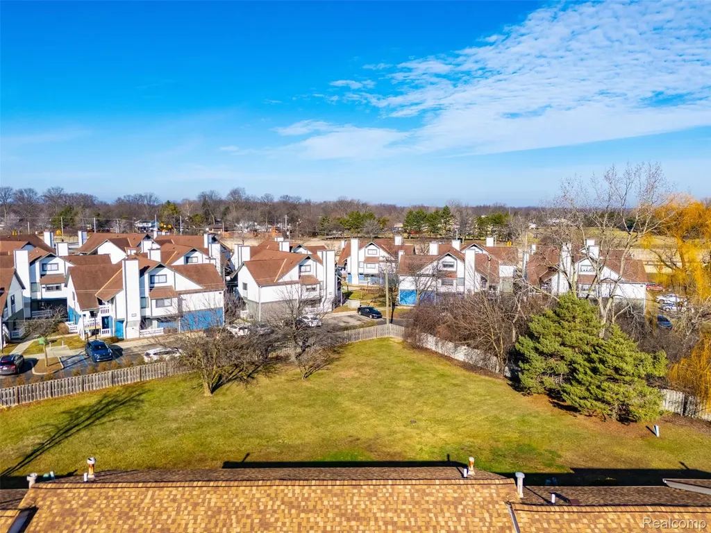 20148 Evergreen Meadows Road Southfield City MI 48076