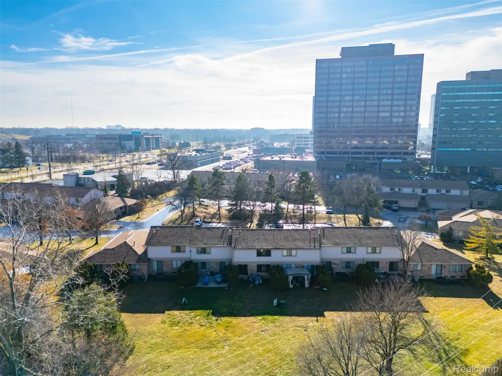 20148 Evergreen Meadows Road Southfield City MI 48076