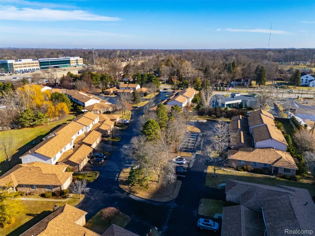 20148 Evergreen Meadows Road Southfield City MI 48076