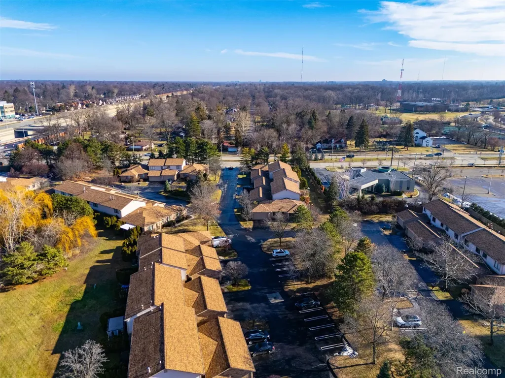 20148 Evergreen Meadows Road Southfield City MI 48076
