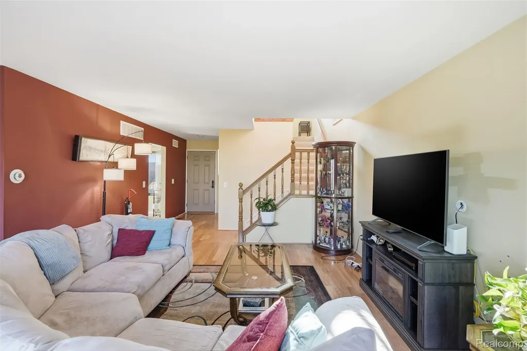 20148 Evergreen Meadows Road Southfield City MI 48076