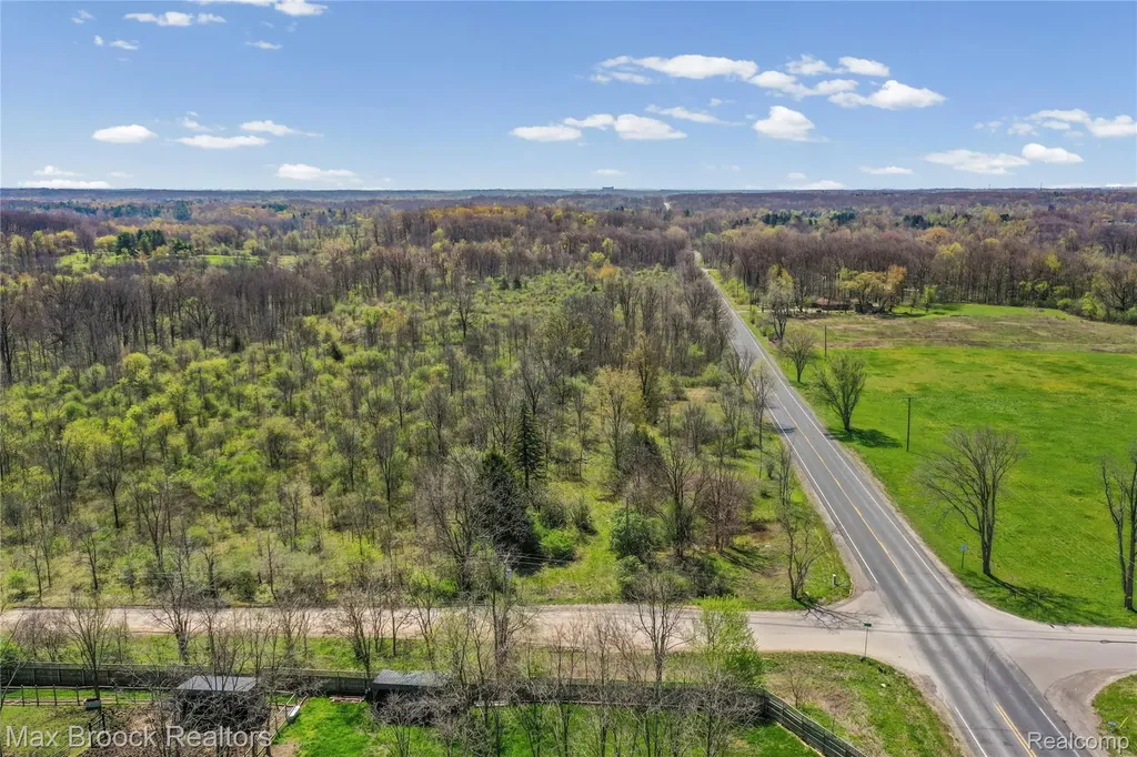 5024 E Joy Road Superior Charter Township MI 48105
