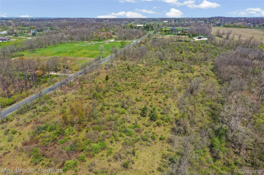 5024 E Joy Road Superior Charter Township MI 48105