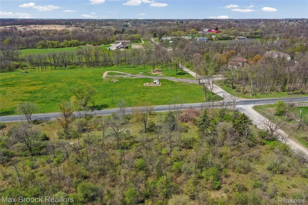 5024 E Joy Road Superior Charter Township MI 48105