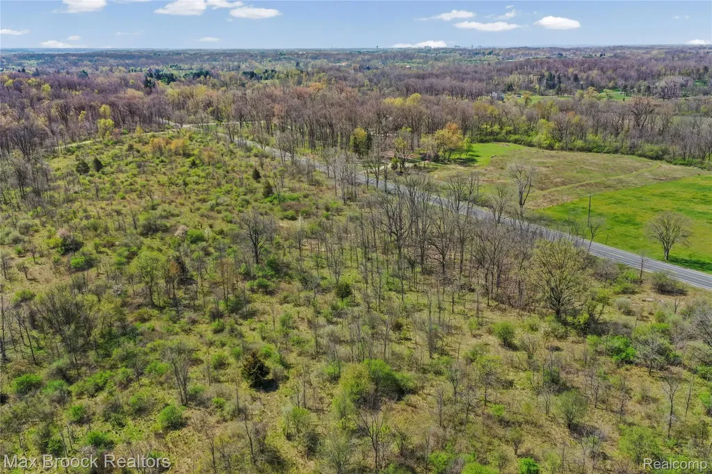5024 E Joy Road Superior Charter Township MI 48105