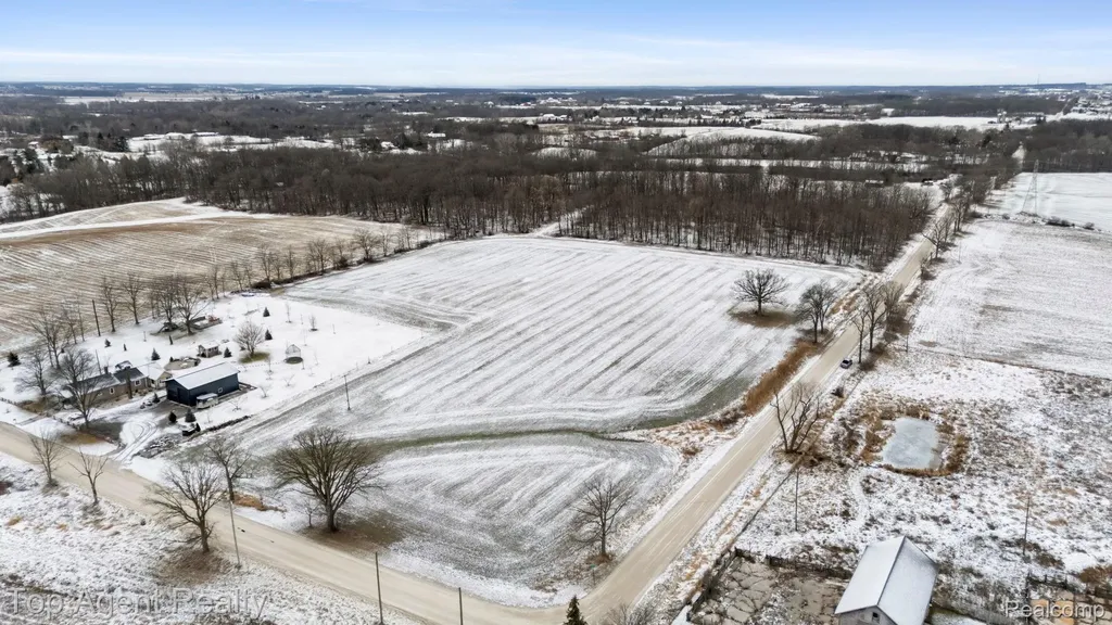 00 Dell Road Lodi Township MI 48176