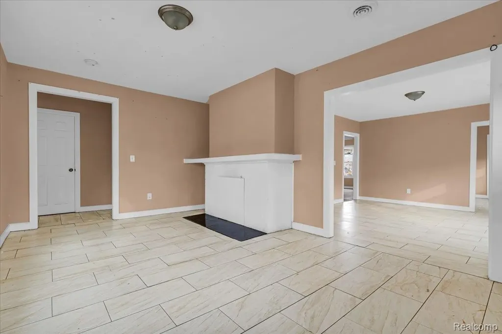 11368 Nardin Drive Detroit City MI 48204
