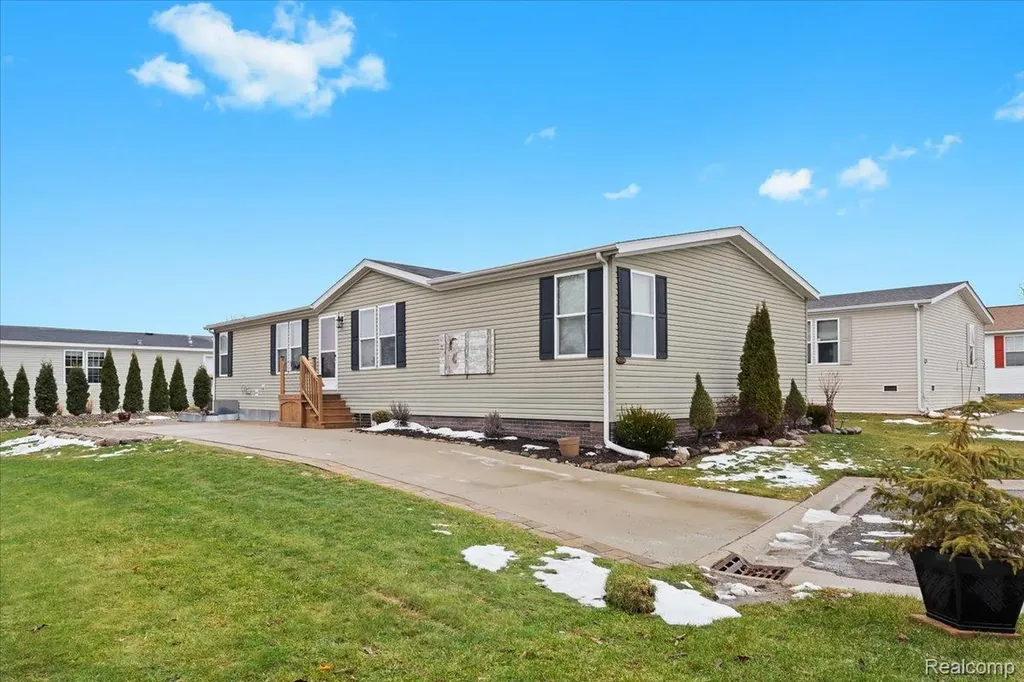 Green Oak Township MI, 11214 Woodchester Court