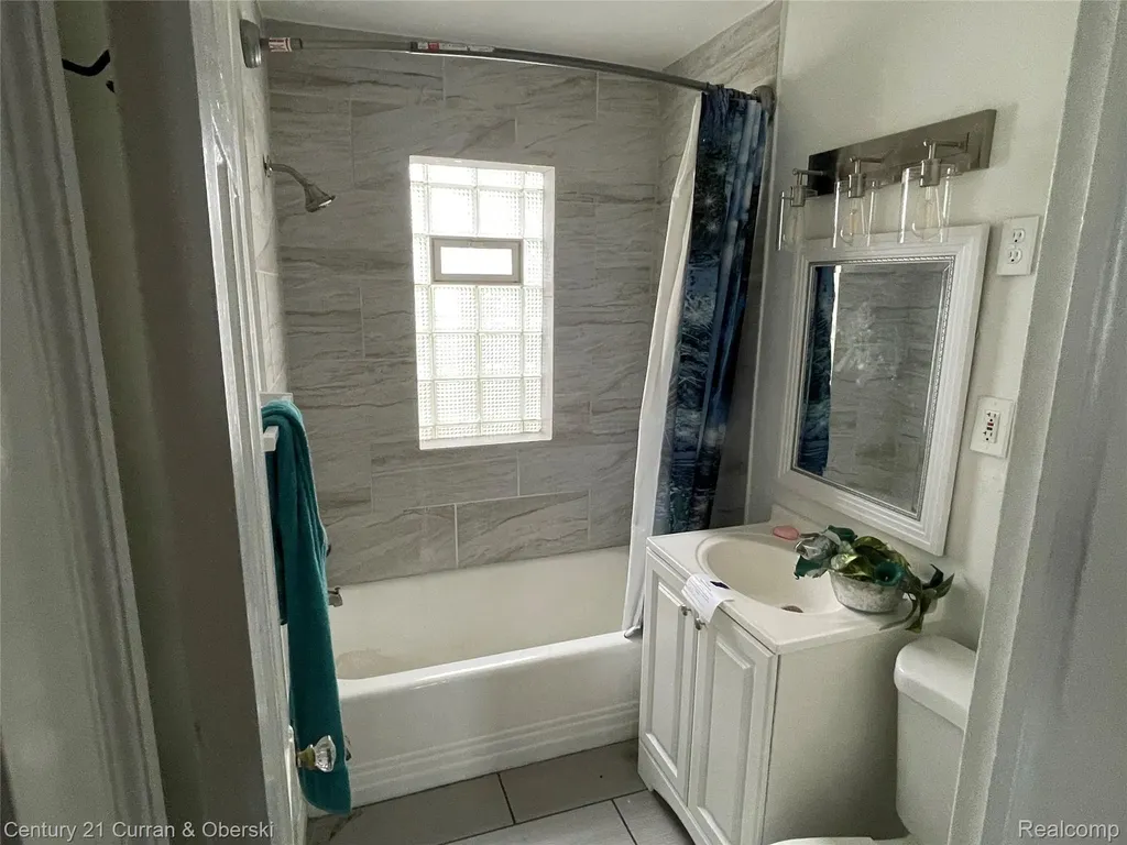 23443 Donaldson Street Clinton Charter Township MI 48035