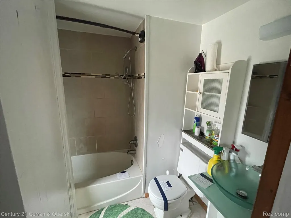 23443 Donaldson Street Clinton Charter Township MI 48035