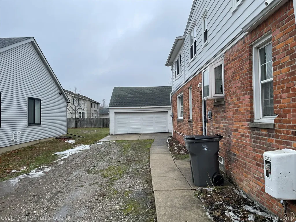23443 Donaldson Street Clinton Charter Township MI 48035