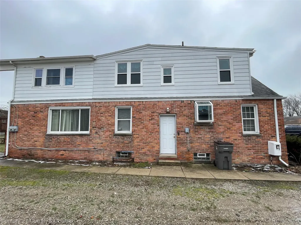 23443 Donaldson Street Clinton Charter Township MI 48035