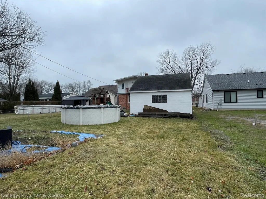 23443 Donaldson Street Clinton Charter Township MI 48035