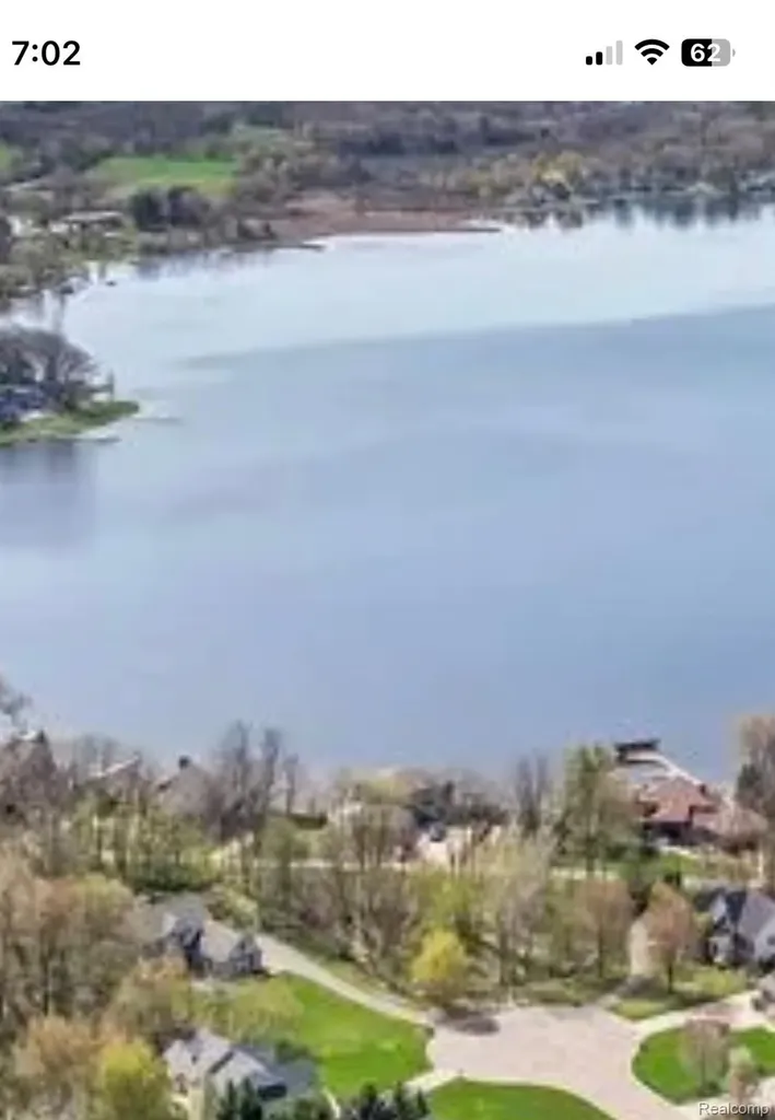 3186 Aspen Ridge Court Genoa Township MI 48843