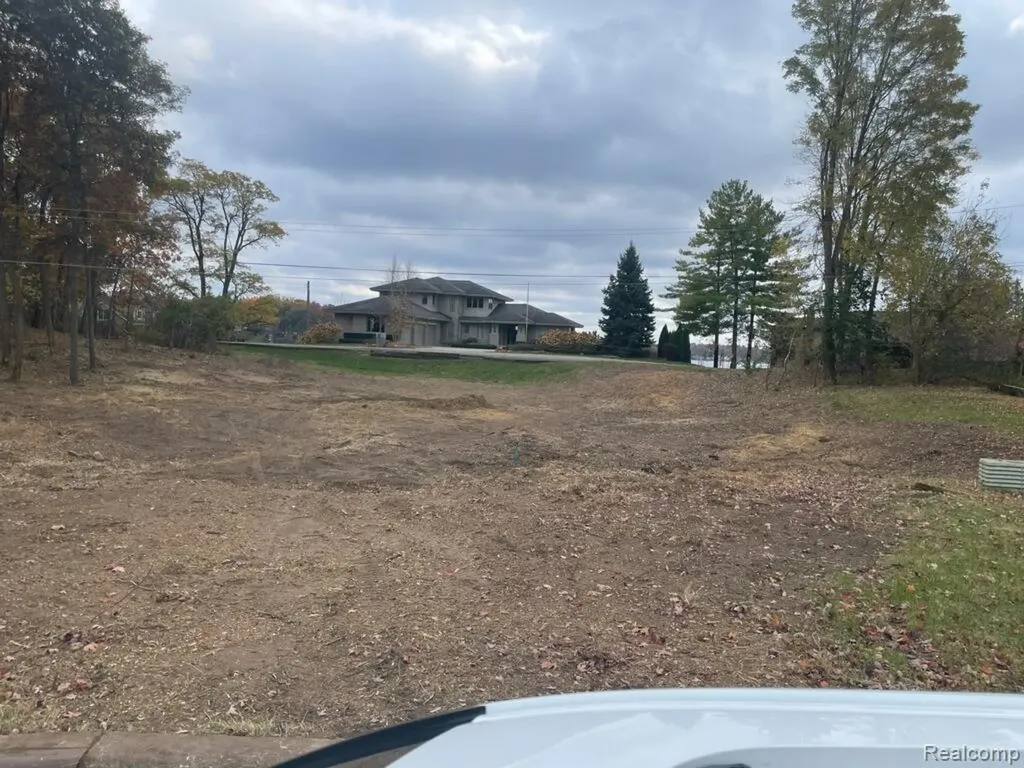 3186 Aspen Ridge Court Genoa Township MI 48843