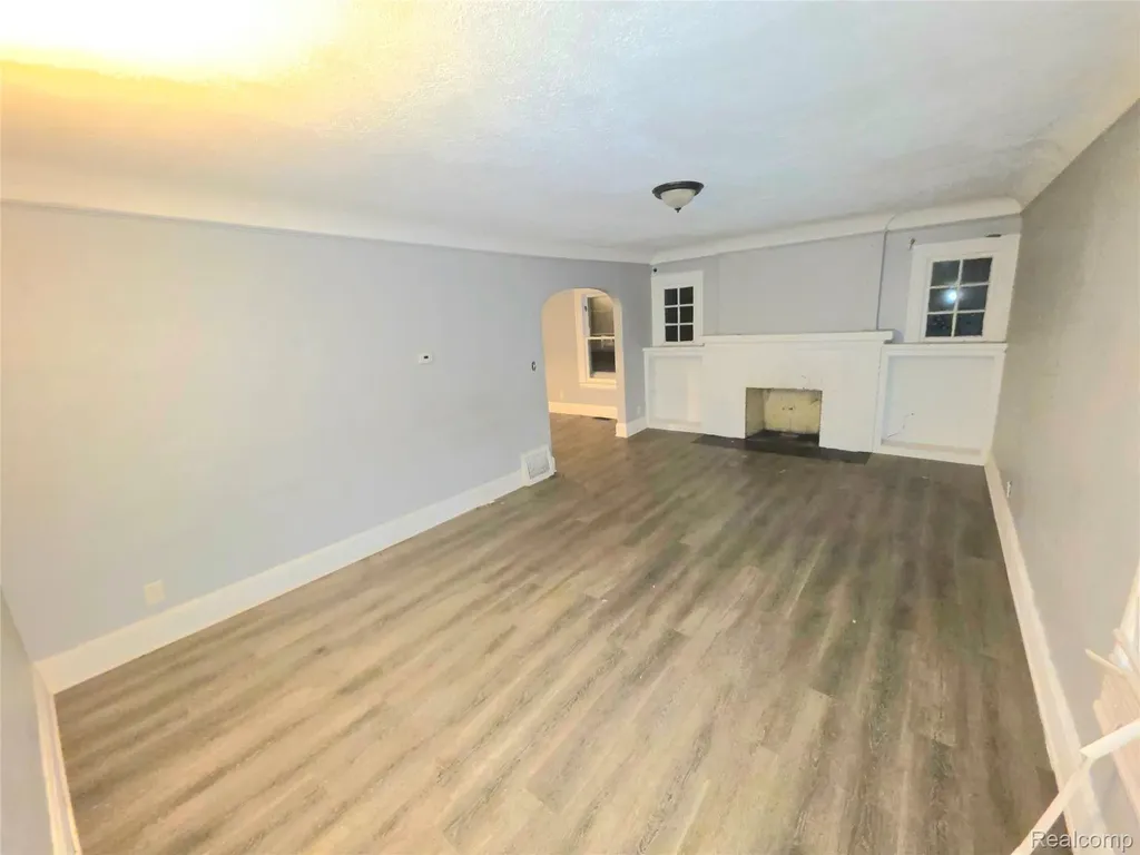 15384 Kentucky Street Detroit City MI 48238