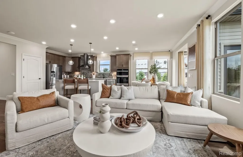 55834 Oak Pointe Drive Shelby Charter Township MI 48315