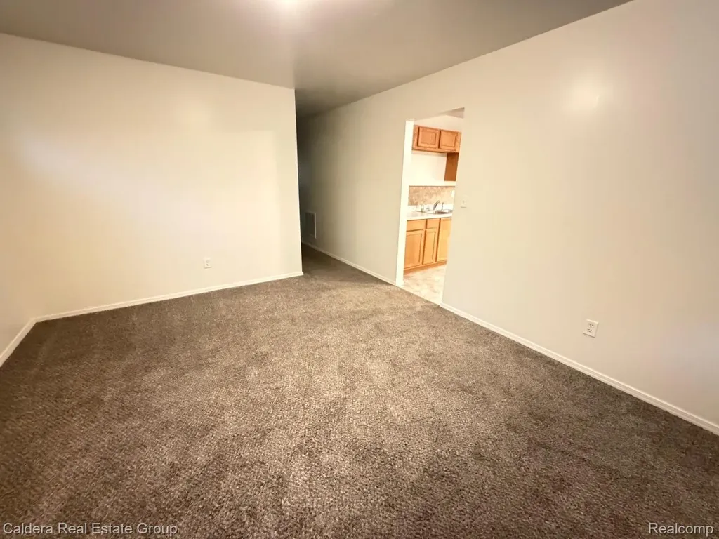 15354 Lahser Road Detroit City MI 48223
