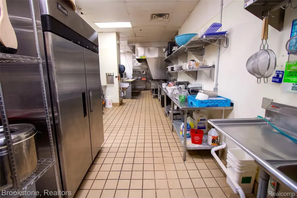 1188 South Lapeer Road Lake Orion Village MI 48362