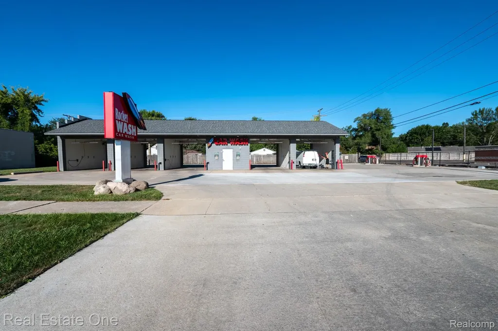 12700 Allen Road Taylor City MI 48180