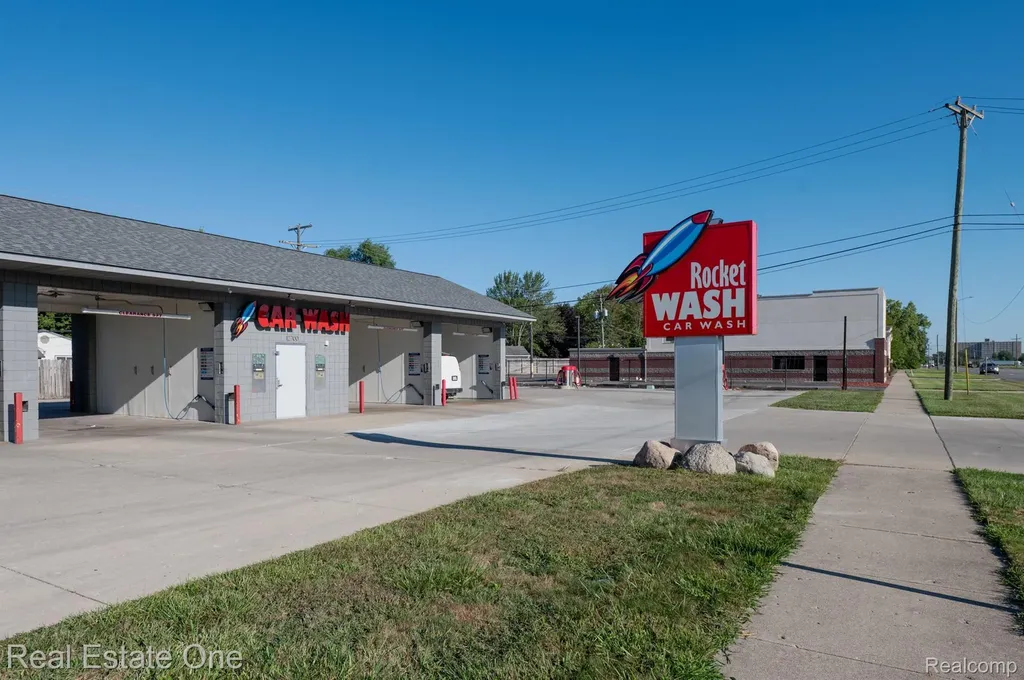 12700 Allen Road Taylor City MI 48180