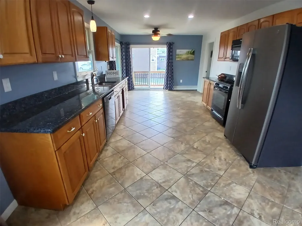 7886 Inglewood Drive Clay Township MI 48001