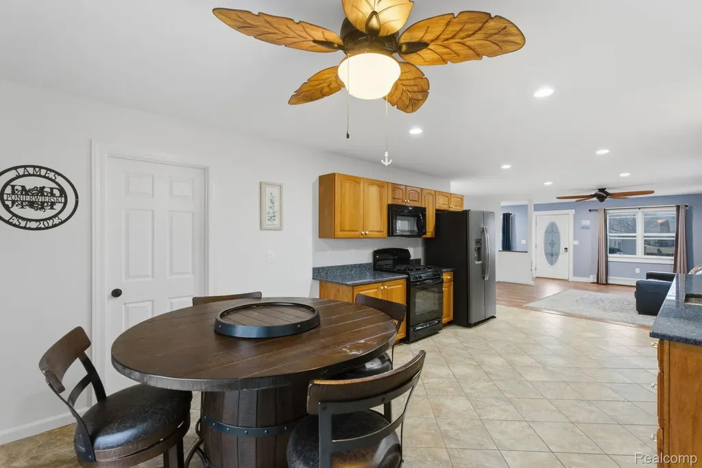 7886 Inglewood Drive Clay Township MI 48001