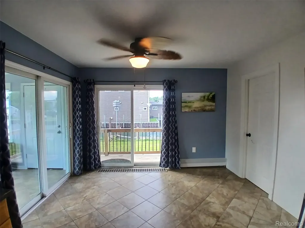 7886 Inglewood Drive Clay Township MI 48001