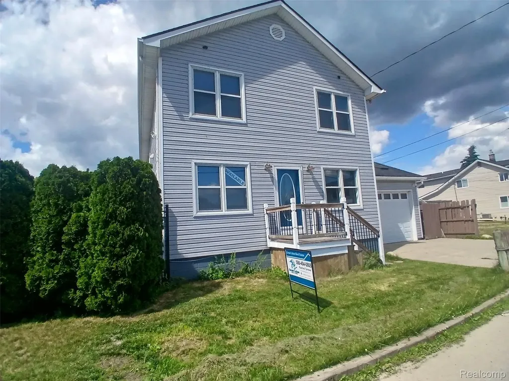 7886 Inglewood Drive Clay Township MI 48001