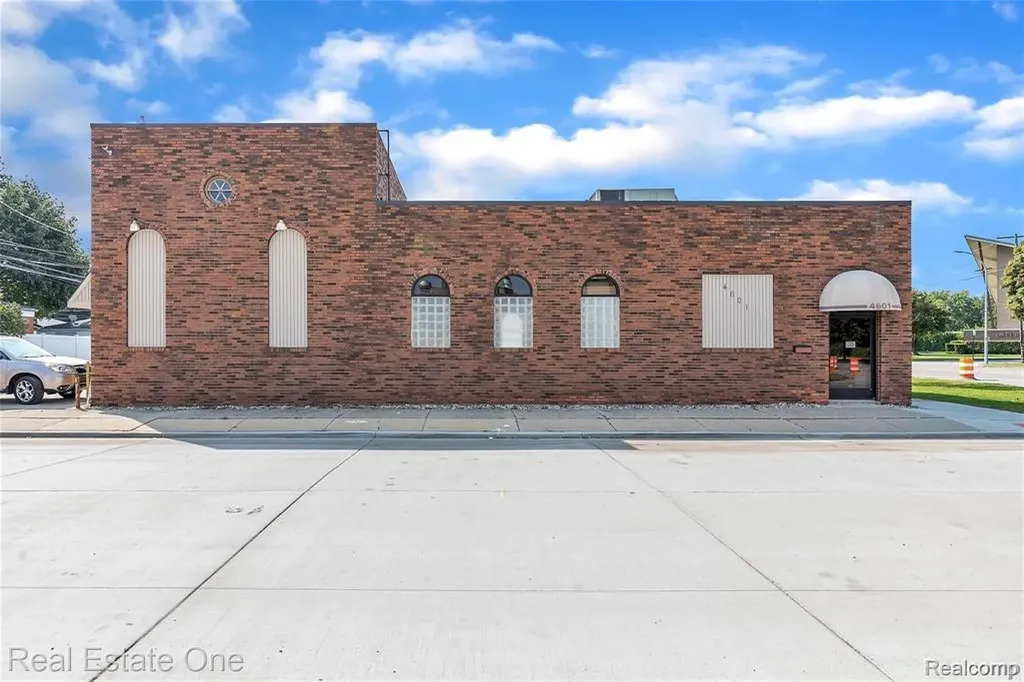 4601 Allen Road Allen Park City MI 48101