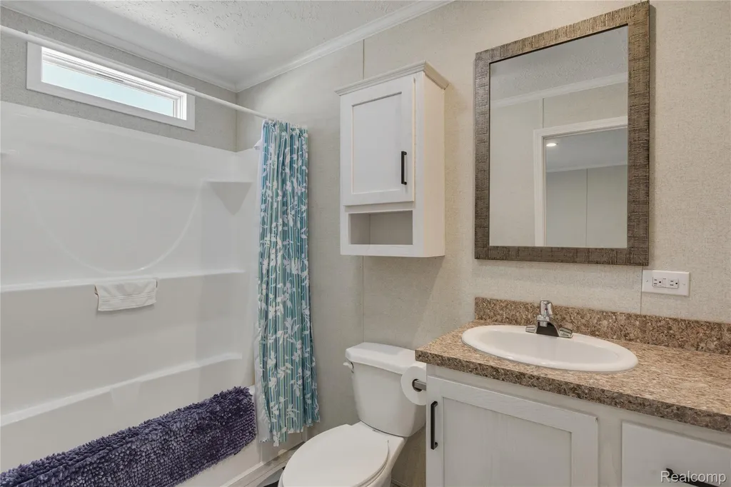 230 E Macgregor Court Highland Charter Township MI 48357