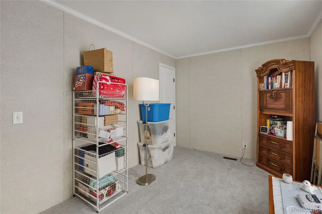 230 E Macgregor Court Highland Charter Township MI 48357
