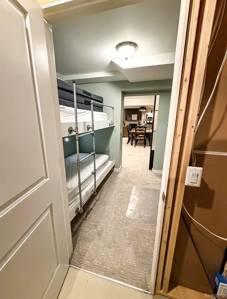 1876 Genoa Circle Genoa Township MI 48843