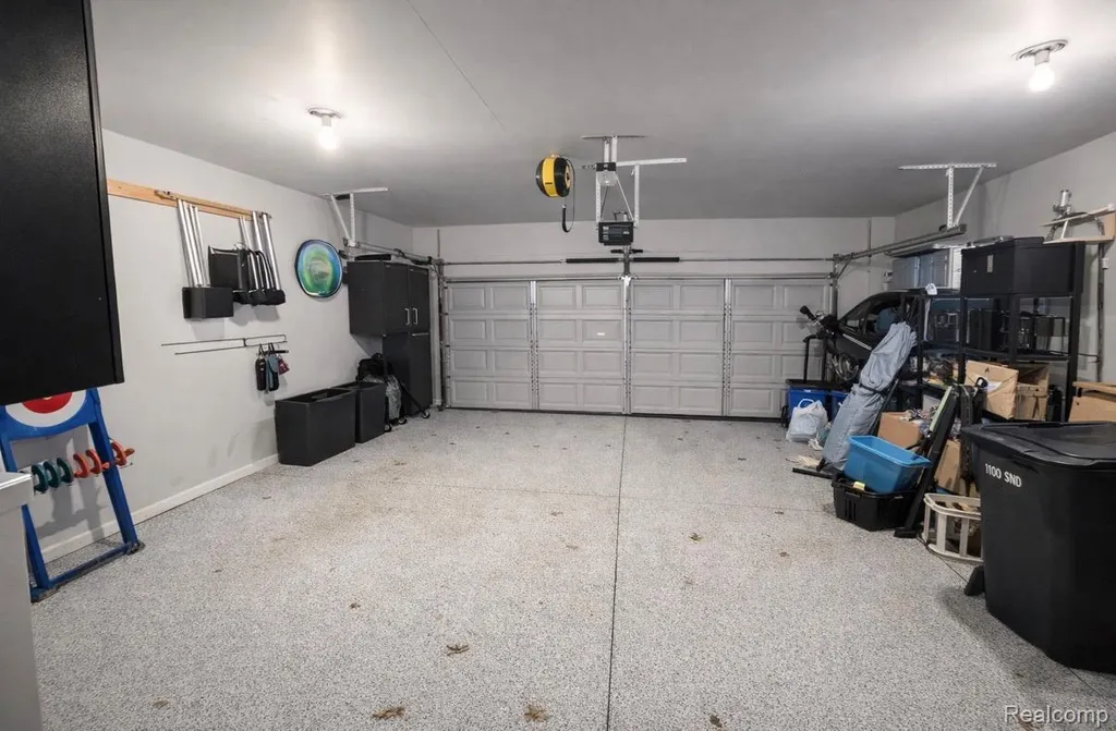 1876 Genoa Circle Genoa Township MI 48843