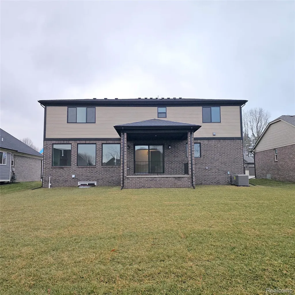 50829 Mistwood Drive Macomb Township MI 48042