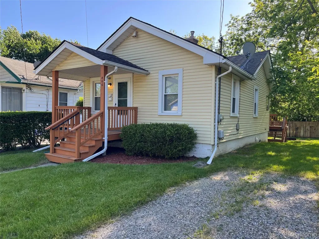 466 S Edith Avenue Pontiac City MI 48341