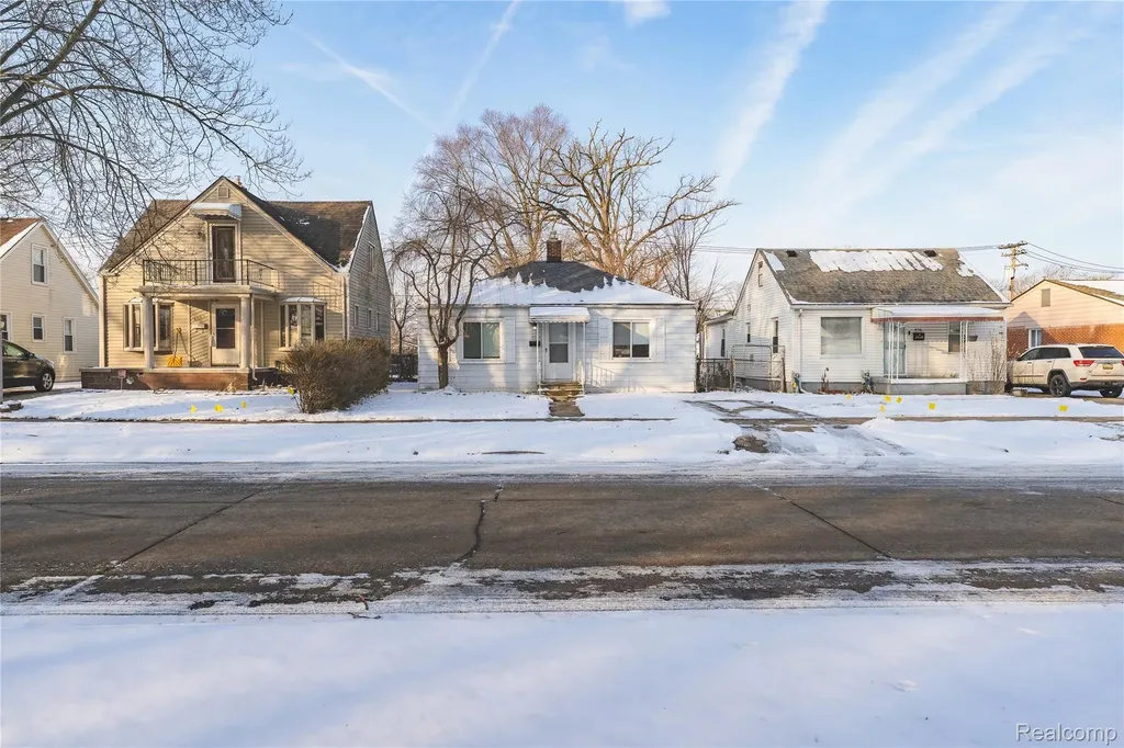 4524 Fleming Street Dearborn Heights City MI 48125