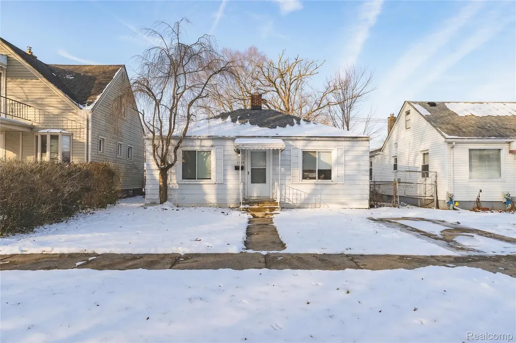 4524 Fleming Street Dearborn Heights City MI 48125