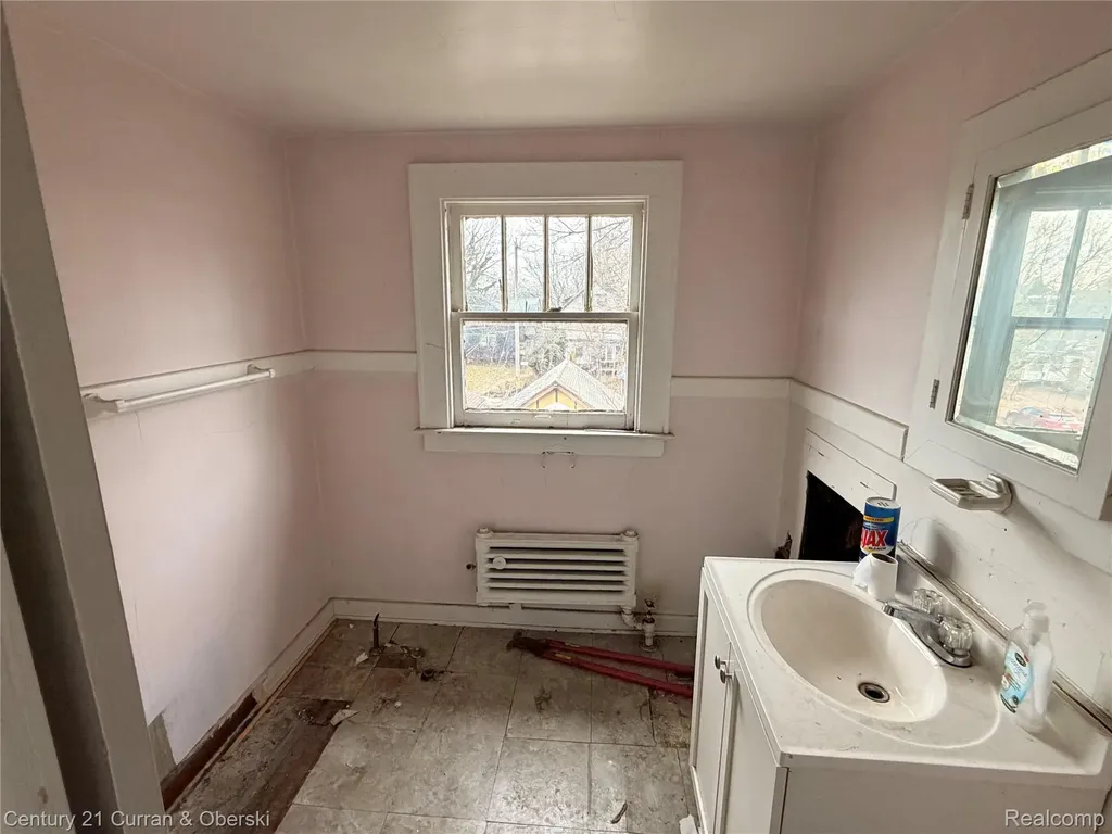 107 Mclean Street Highland Park City MI 48203