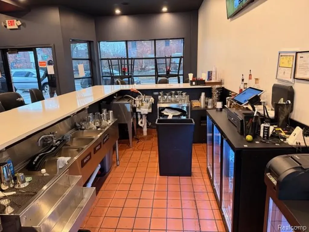 3143 W Mcnichols Road Detroit City MI 48221